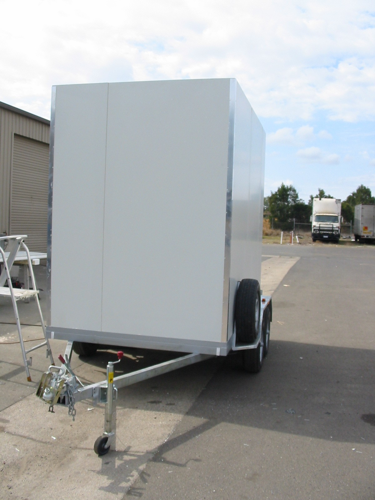 Cold Room Hire Ice Marketing & Machine Sales/Rentals (Aust)